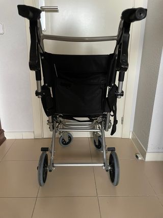 silla de ruedas plegable