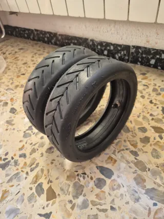 Patinete Eléctrico con Casco