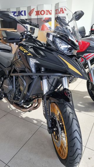 2025 OFERTA SRT 900 SX/S QJMOTOR MIRA DESCRIPCIÓN