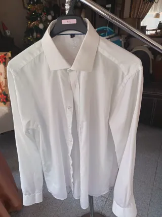 Camisa de vestir azul hombre, toda de la L menos 1