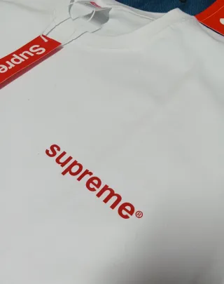 Camiseta Supreme Talla L Oversize Blanca