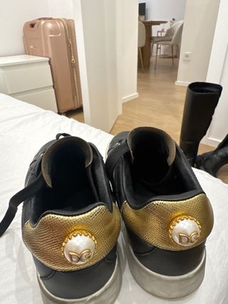 Tenis Dolce & Gabbana Negros y Dorados