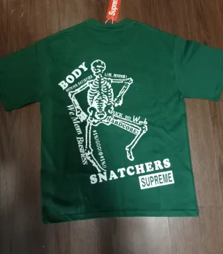 Camiseta Supreme Talla L Oversize