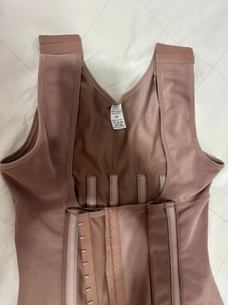 Faja reductora o pos operatoria