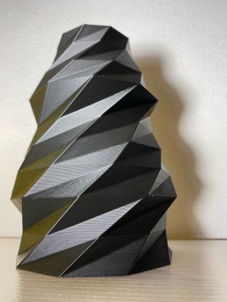 Vaso moderno nero design geometrico