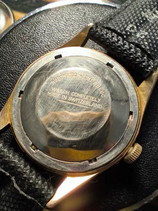 Reloj Edox Ferex Automático Dorado