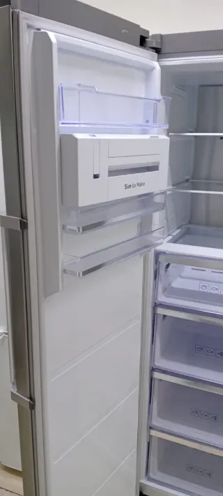 Congelador Vertical Samsung No Frost A+ ES NUEVO