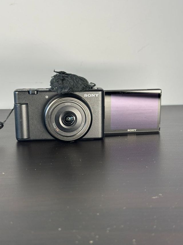 Sony ZV-1F – Cámara Vlog Compacta