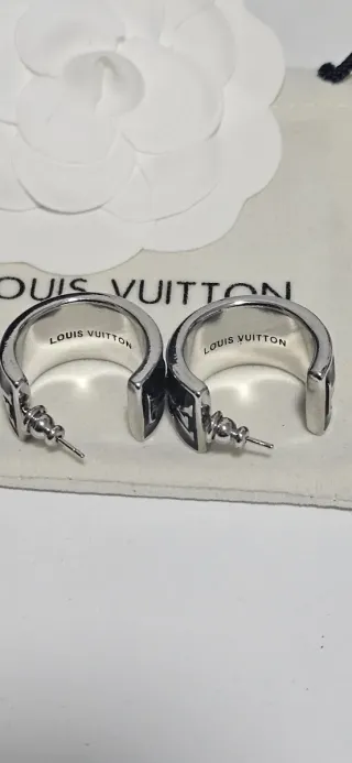 Pendientes Aro Louis Vuitton Mariposa Negro