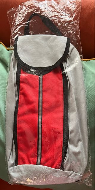 Mochila Deportiva Multiusos Gris y Roja