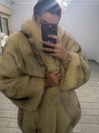 Pelliccia volpe bianca