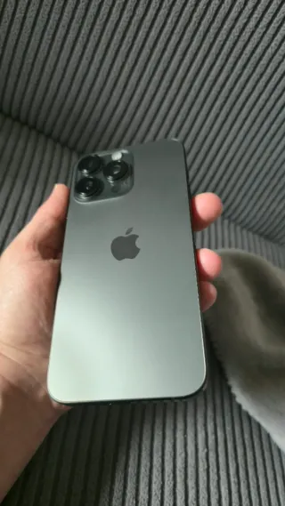 iPhone 15 Pro Max 256GB Preto