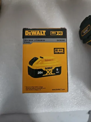 Atornillador de impacto DeWalt 20V Brushless
