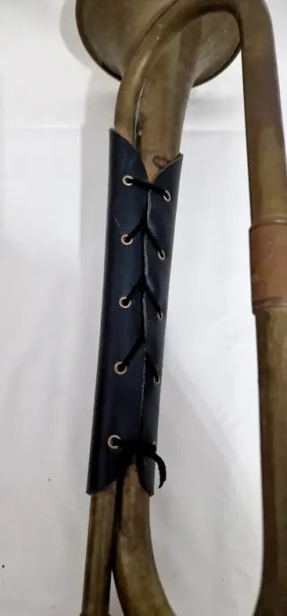 Corneta militar Honsuy.