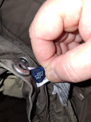 Chaqueta Massimo Dutti verde oliva