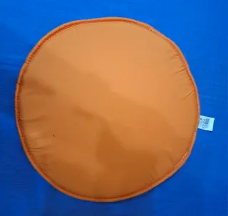 Cojín redondo naranja (38 cm diámetro)