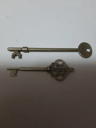 Set 14 Chiavi Antiche Bronzo