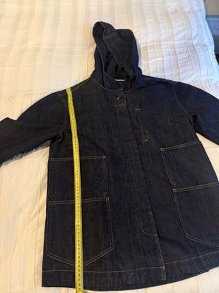 Chaqueta vaquera con capucha