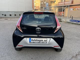 Toyota Aygo 1.0 70 x-play