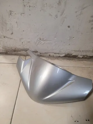 Tapa Cabezón Yamaha Jog Plata