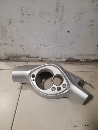 Tapa Cabezón Yamaha Jog Plata