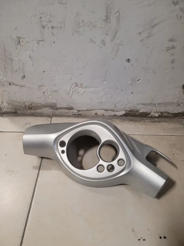 Tapa Cabezón Yamaha Jog Plata