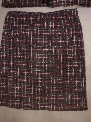 Traje de chaqueta y falda tweed