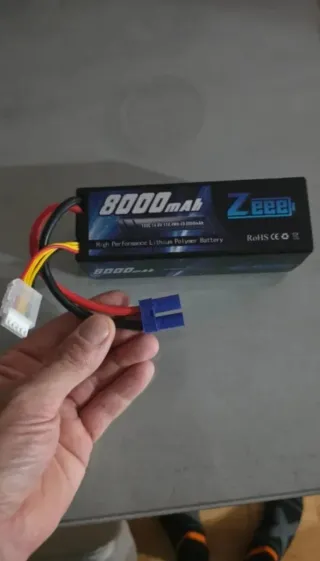 Batería Lipo Zeee 8000mAh + Guard