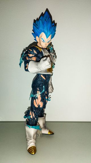Figura Vegeta Saiyan Blue 30cm