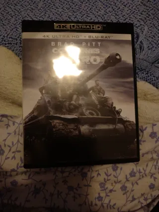 Corazones de Acero 4K UHD + Blu-ray