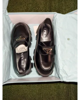 Mocasines Monolith Prada Talla 38 Negros