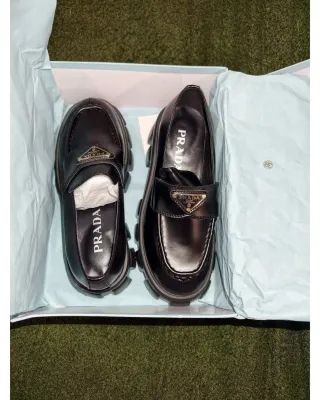 Mocasines Monolith Prada Talla 38 Negros