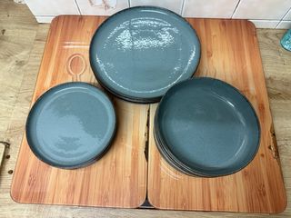 Set di stoviglie in ceramica