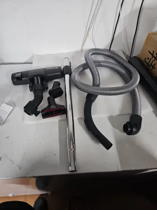 Aspiradora Nilfisk One Blanca