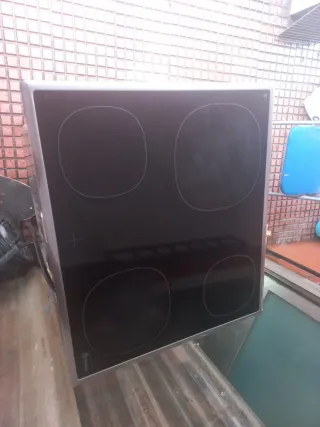 Horno Eléctrico Balay y vitrocerámica