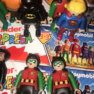 Figuras Playmobil DC kinder eggs coleção