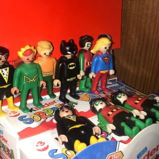 Figuras Playmobil DC kinder eggs coleção