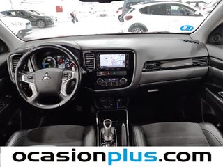 Mitsubishi Outlander 2.0 PHEV Kaiteki 4WD Auto 149 kW (203 CV)