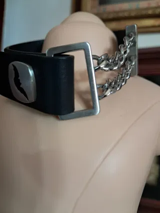 Pulsera Swatch Cuero Murciélago Hombre