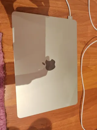 MacBook Air 13 M2 8GB 256GB Plata