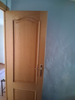 Dos Puertas de madera interior ( 25€ c/u )