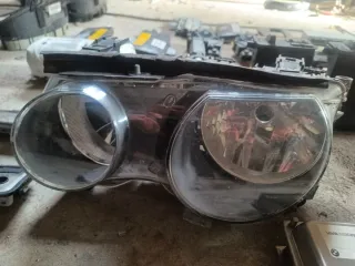 BMW E46 Compact Faro izquierdo