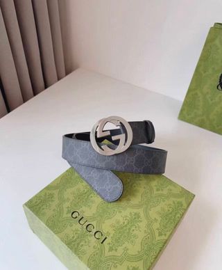 Cinturón Gucci Plata Flores Negras