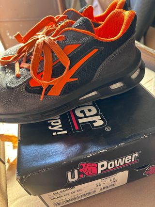 Scarpe U-Power grigie/arancioni misura 36