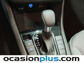 Hyundai Ioniq 1.6 GDI PHEV Tecno DCT 104 kW (141 CV)