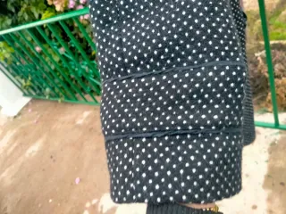 Abrigo vintage lunares negro y blanco