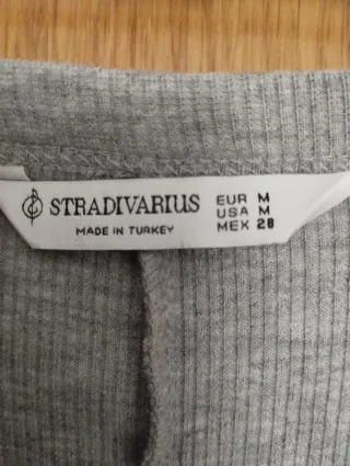 Vestido gris Stradivarius Talla M