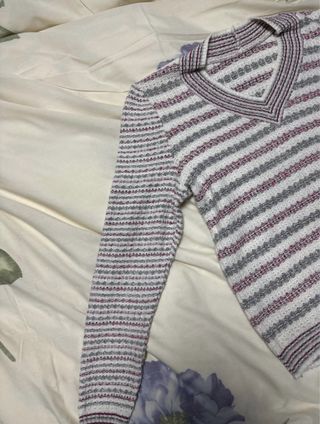 Jersey de rayas gris y blanco