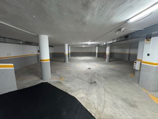 APARCAMIENTO EN ALQUILER