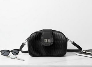 bolsos y mochilas por mayor y unidades